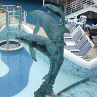 A Wyland sculpture near the pool